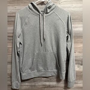 Quince light gray long sleeve sweatshirt